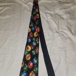 Warner Bros. Looney Tunes Colorful Christmas Ornament Tie With Bugs, Daffy, Taz